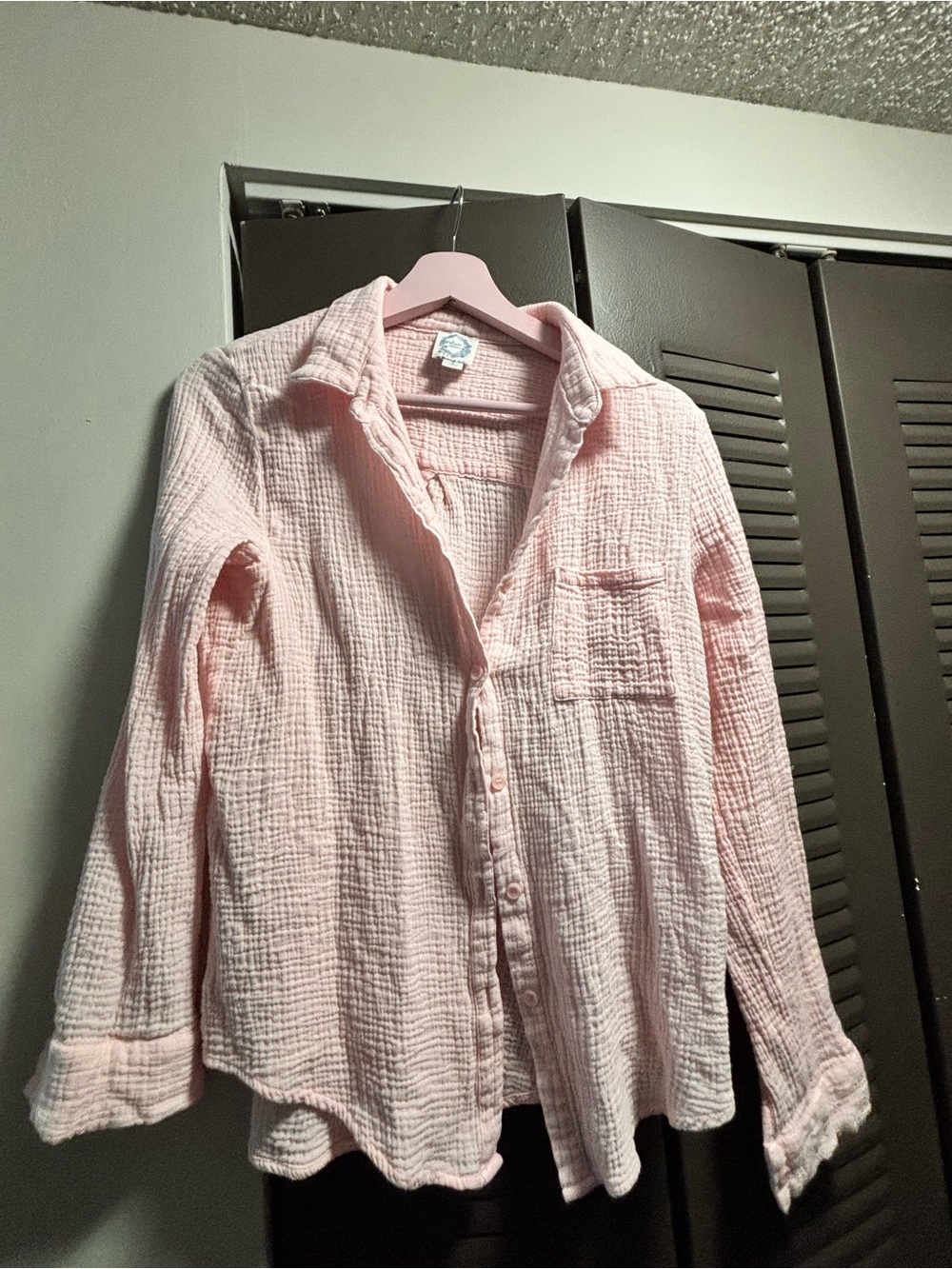 Francesca's Collections Light Pink Textured Gauze Shirt